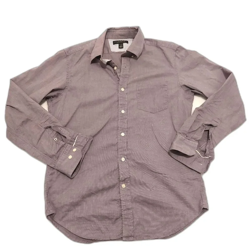 Banana Republic Soft Wash Button Down Size Small Purple